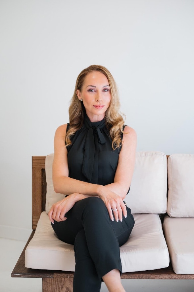 Lisa — Owner, Pink Elephant Property Consultants